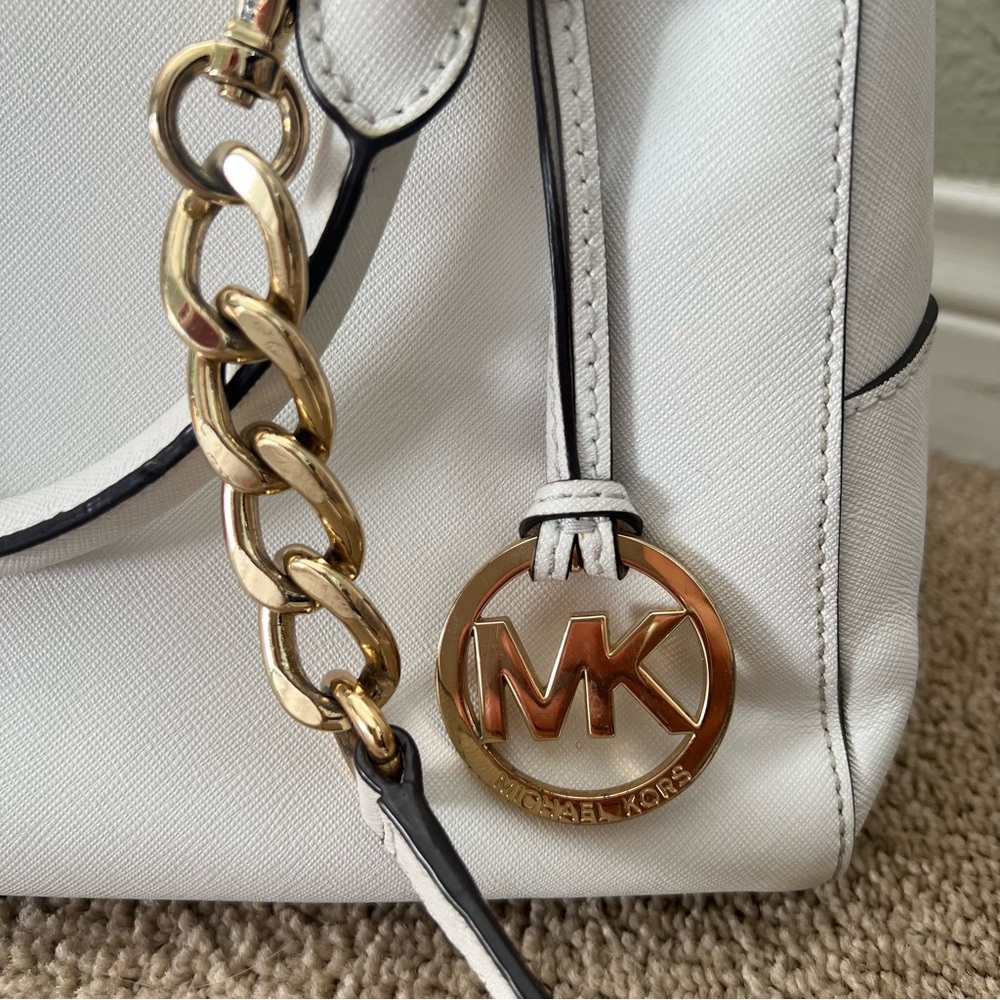 Micheal kors purse satchel - Picture 2 of 10